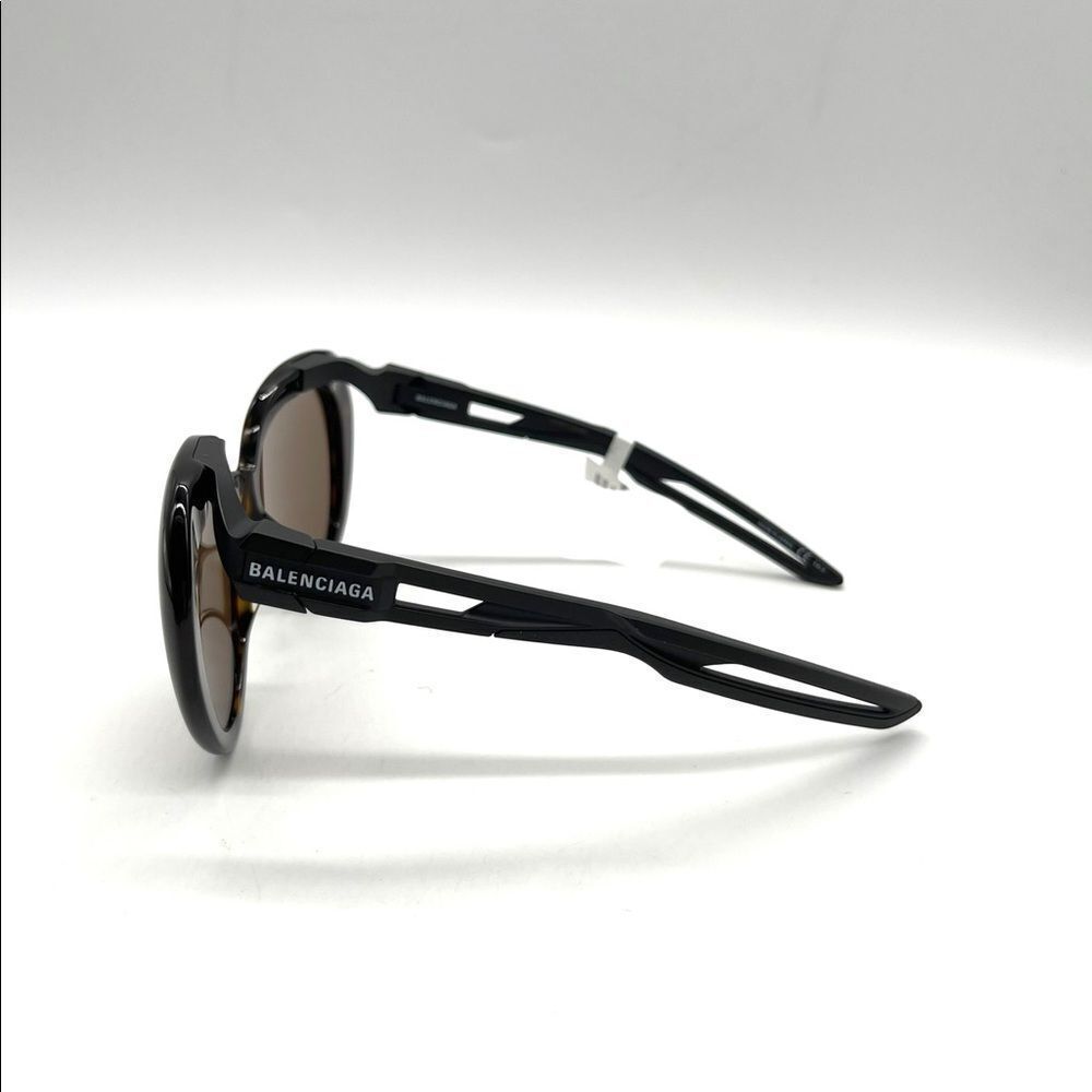 Balenciagia Sun Glasses NWT - Picture 4 of 7